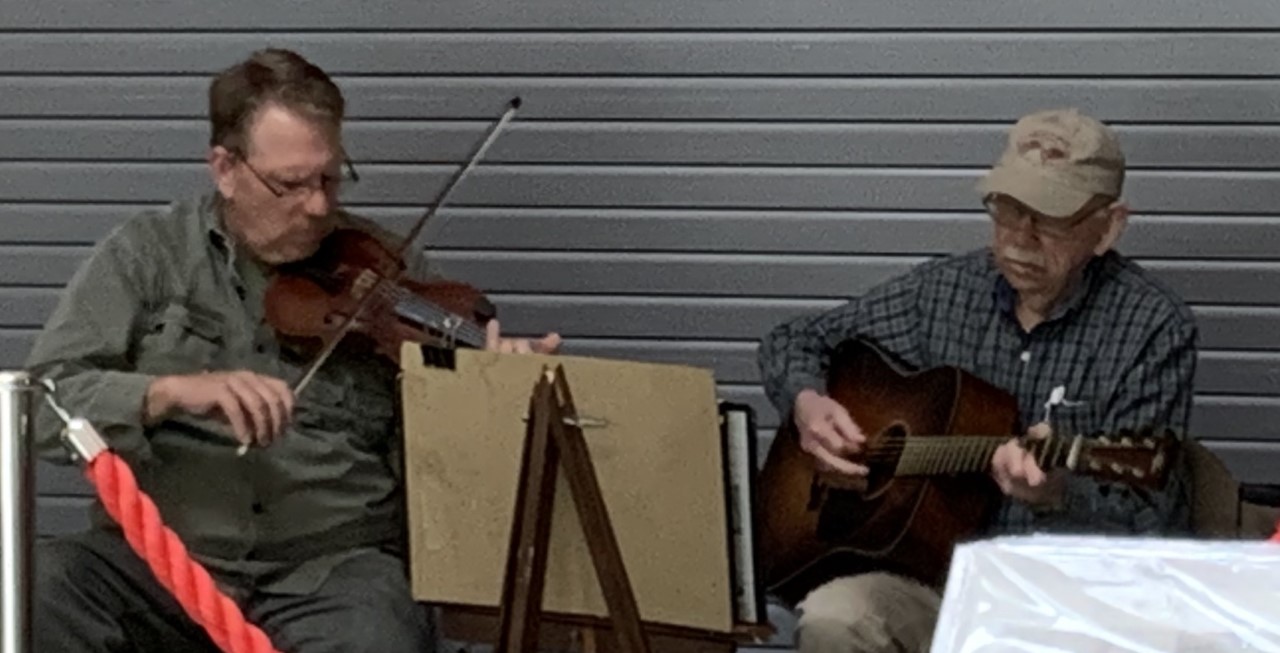 Crooked Road On Tour – April 10 – The Highland Center Featuring Gayheart & Freeman