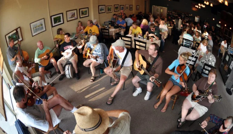 radford fiddle photo 768x442