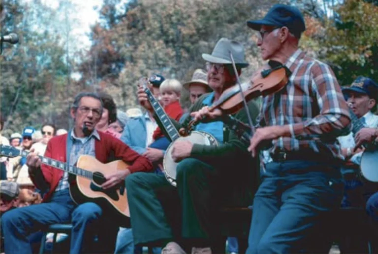 wayside floyd 1 768x515