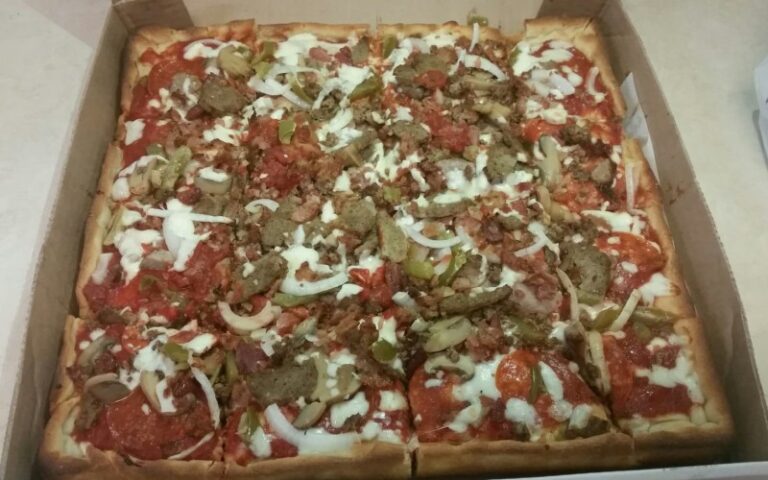 pizza 2D674399 5056 A36A 0938BCE557F3668E 2d6742c85056a36 0c094c9d daf7 892f 0feb20988b78db96 768x480