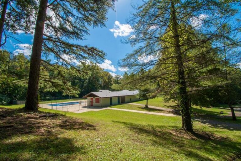 archery range web 13d7457e 5056 a36a 0789921b0d56fb5a 768x513