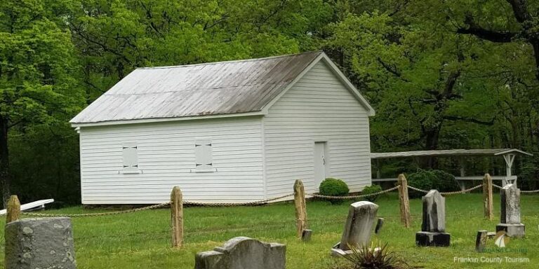 old chapel church vtc 1 2327a5dc 5056 a36a 07c4c497931776c1 768x384