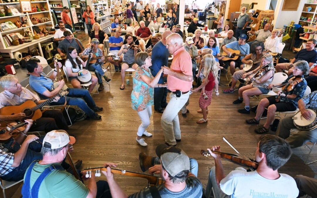Floyd Country Store-Sunday Jam - June 1, 2025