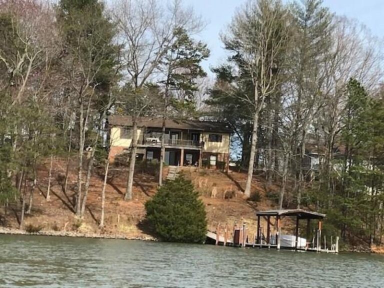 217 lakehouse2 9f25bf82 5056 a36a 07646daab381e5e8 768x576