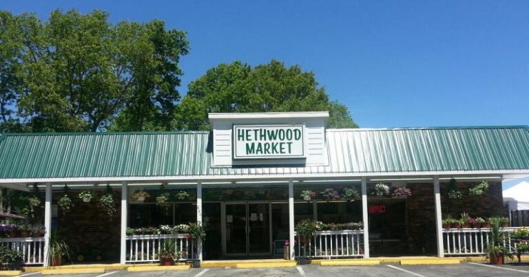 2hethwood market 252818a3 5056 a36a 07a46fb038d016b5 768x403