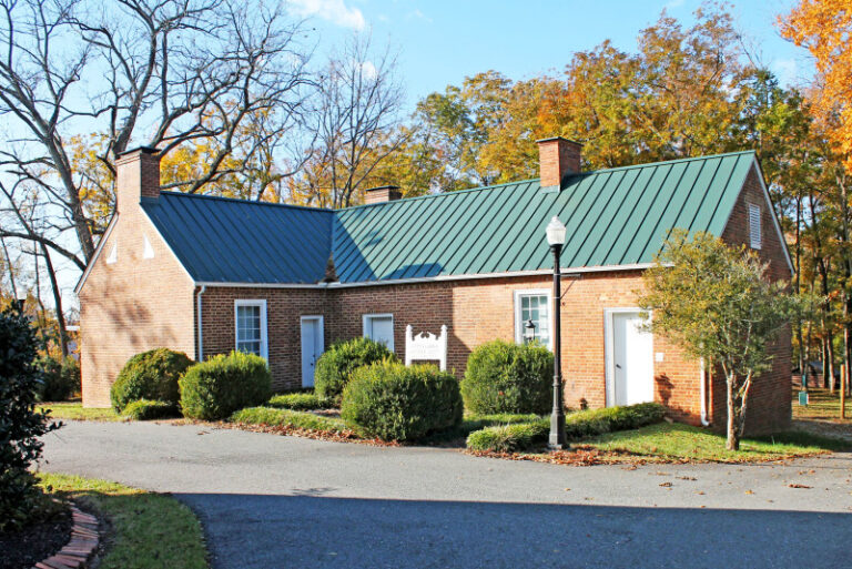 ChathamClerksOffice F132AF28 0646 F144 26944B284352711B f132ae52cad8ed3 8eeb751f be31 b7f1 bfceff7ba1b35194 768x513