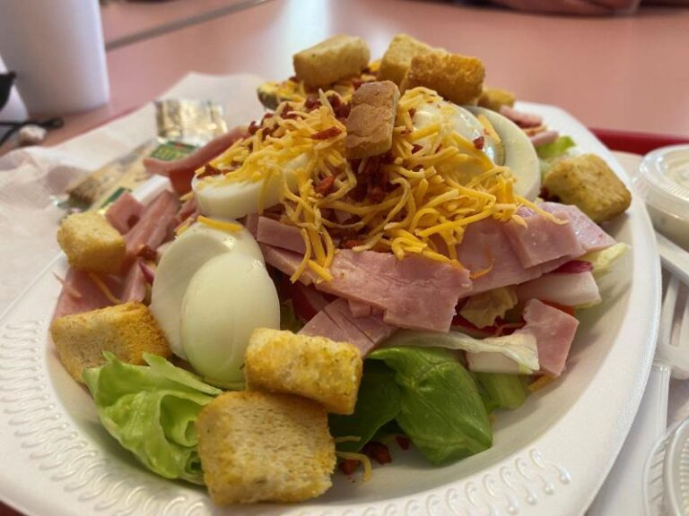 Dotsons Drive In Smaller Version 9f4315c0 5056 a36a 07d88d951f9bb283 768x576