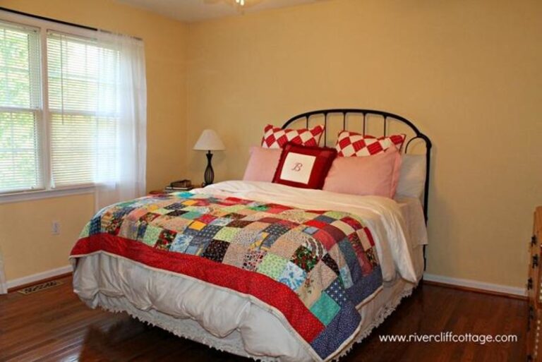 Guest House Bedrrom 2758a2fb 5056 a36a 0757762c3c2838e3 768x513