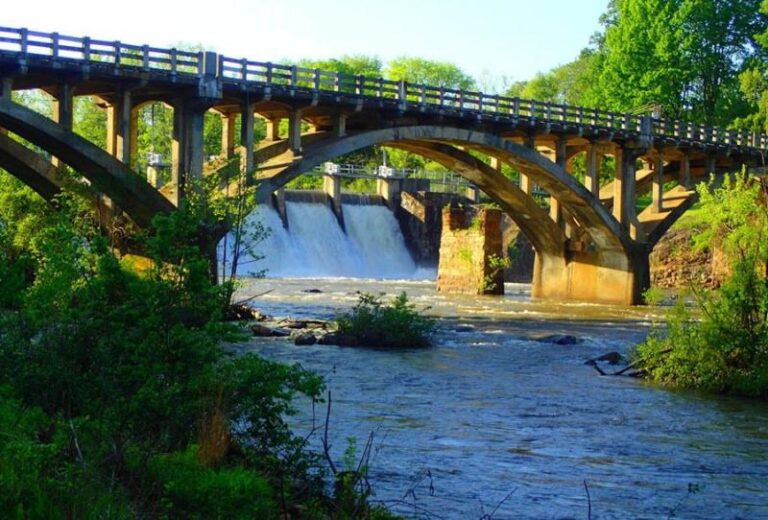 Power House and Dam 2 1ca2714b 5056 a36a 0702876ad0d5851a 768x520