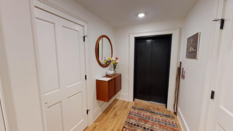 Private Elevator Access 277b6720 5056 a36a 075658377ef88907 768x432