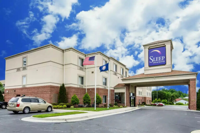 Sleep Inn and Suites 7AE8DCEE C366 7387 0CF5792FCB8A211E 7ae8dc9adb9c0c1 2daf508f dc6a 479f 330af44a124e7e03 768x509