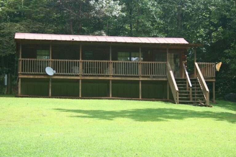 creekside cabin 233473ff 5056 a36a 0730c9213f931530 768x512