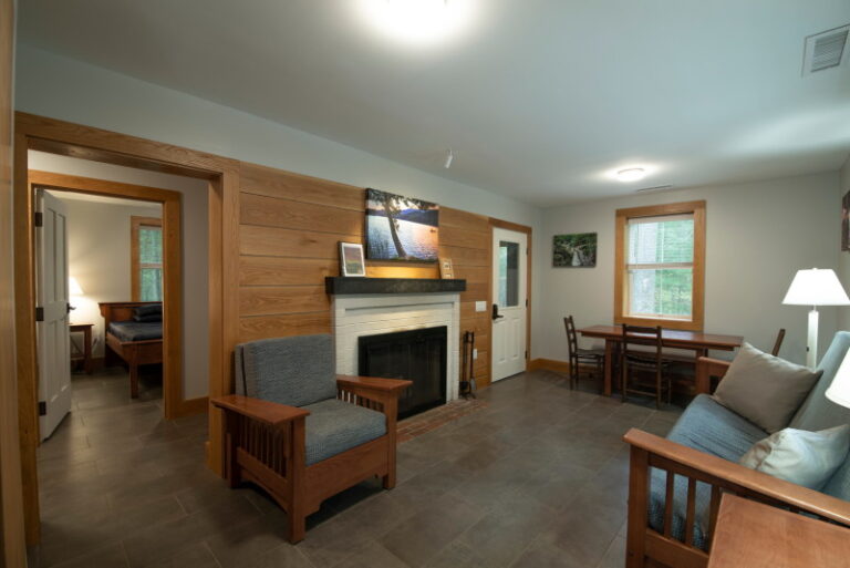 do cabin 30 96F24284 48D5 4124 B8C1020C41EA8DC1 ceb791b7 f02c 4224 a6b802884ebd734f 768x513