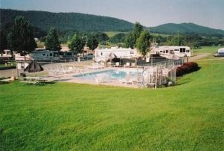 fortchiswellrvpark 1b6b22c0 5056 a36a 07ddd753fb852a2b 768x517