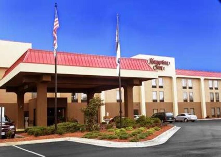 hampton inn wytheville 1bd93c35 5056 a36a 07fd2cd6a84c5c45 768x547