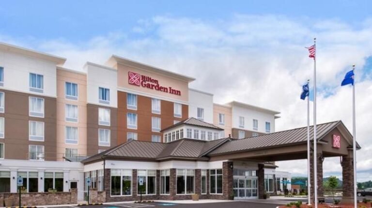 hilton 237deb50 5056 a36a 0717fc7c78ae9af8 768x429