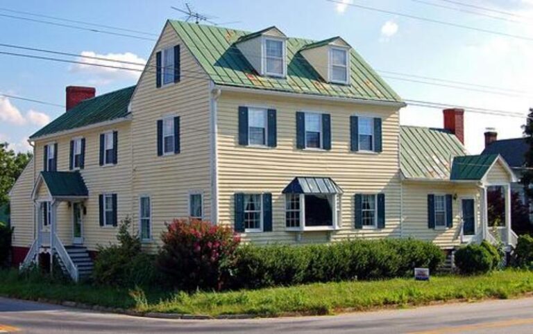 rosewood cb2a87ec 5056 a36a 07f8ac2689fa6d8a 768x482