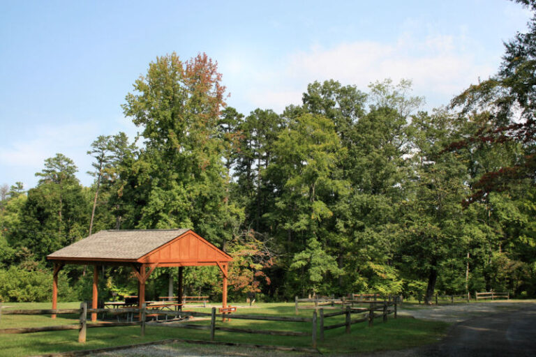 sr picnicshelter 3F852C52 95B1 411F B373B0C25A5BB155 126489c0 24d2 4002 b8d87cb87d0b0b0b 768x512